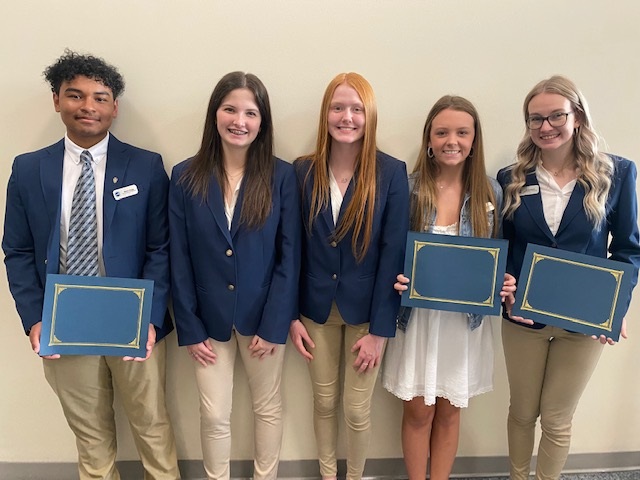 Pictured above are the Student Ambassadors attending the Montgomery Community College Foundation 2022 Awards Ceremony. Left to Right: Mario Clegg, Aubrey Epps, Katie Johnson, SGA President Reagan Hunsucker, and Erica Shank.
